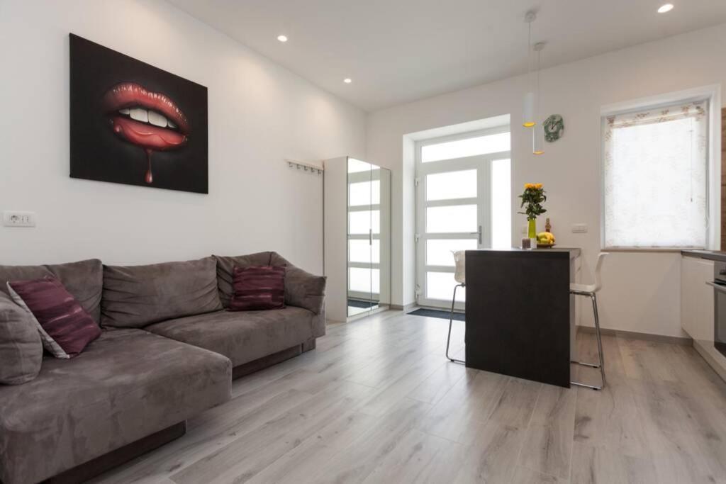 Apartman Luna Pula Exterior foto